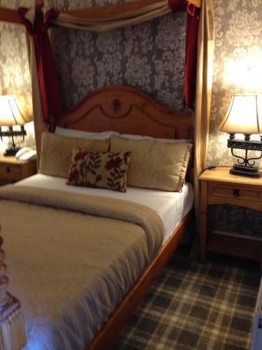 Foto de una habitación de Brookside Hotel &amp;amp; Restaurant