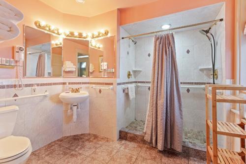 Foto di una camera da After Eight Bed and Breakfast