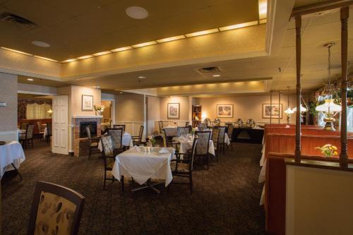 Photo – Hotel Fredericton Inn