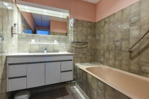 Foto de una habitación de Hotel des Pyrénées