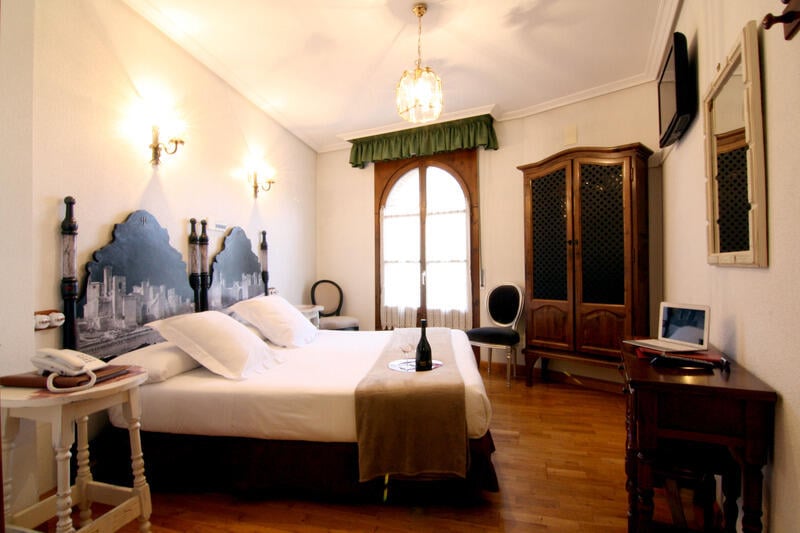 Foto de una habitación de Hotel Merindad de Olite