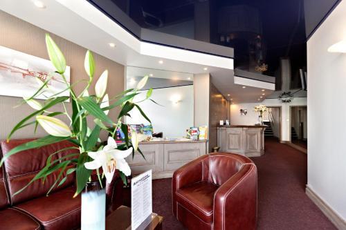 Foto general de Hôtel SABLES D&amp;#039;O et son restaurant LE 16 BIS