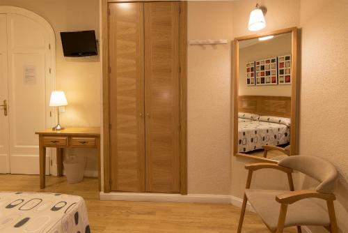 Foto de una habitación de Hostal Santillan