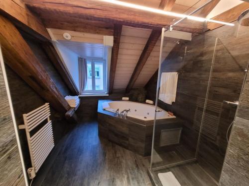 Room – Vacation Rentals Le Bijou Lintheschergasse / Zurich HB