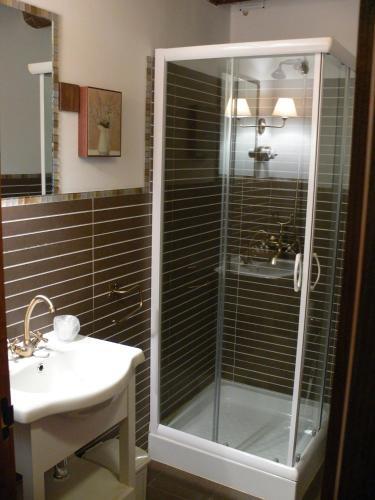 Room – Hostal De Montaña La Aldeya