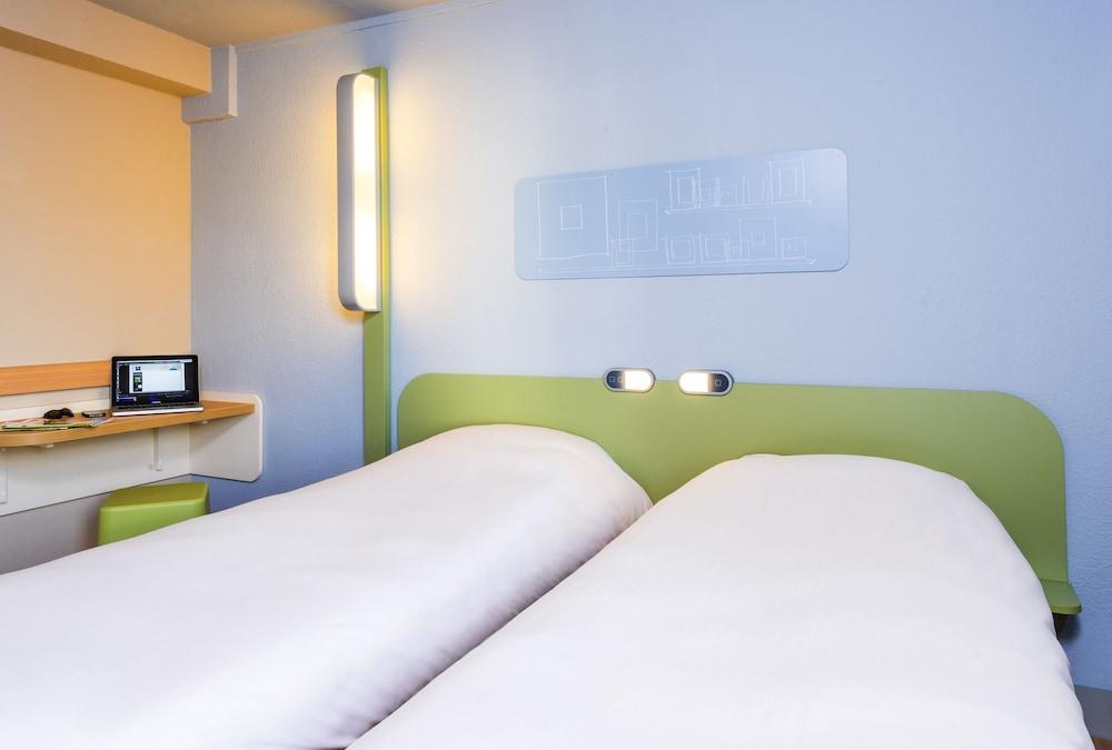 Foto general de Hotel ibis Budget Courbevoie Paris La Défense