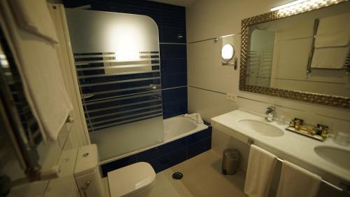 Room – Hotel Infante Antequera