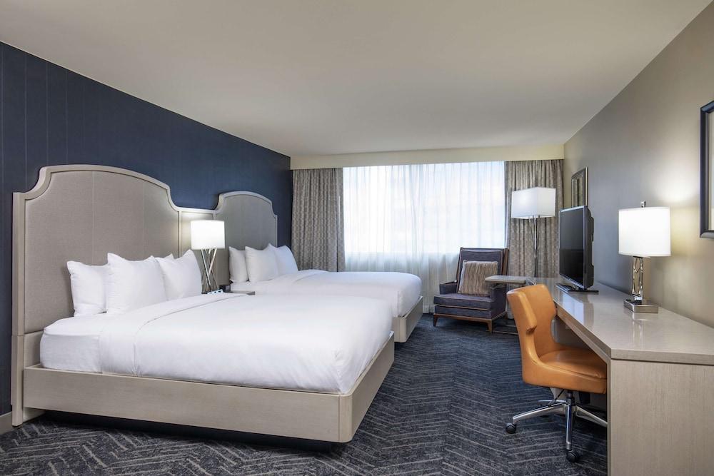 Foto de una habitación de DoubleTree by Hilton Hotel Nashville Downtown
