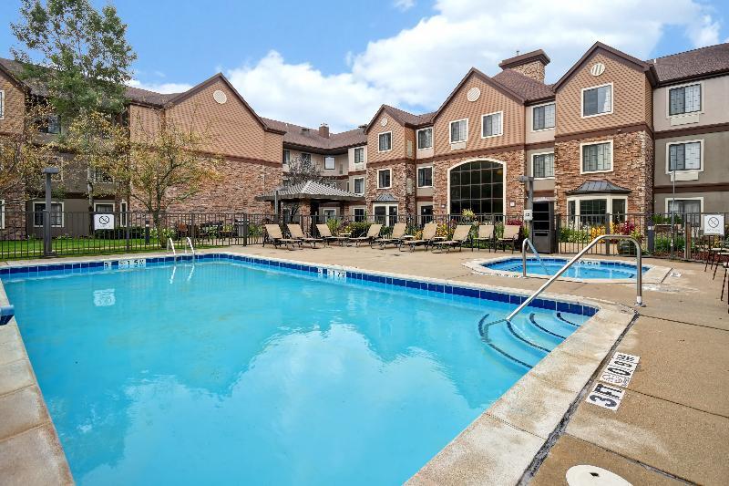 Photo – Staybridge Suites Grand Rapids-Kentwood, an IHG Hotel