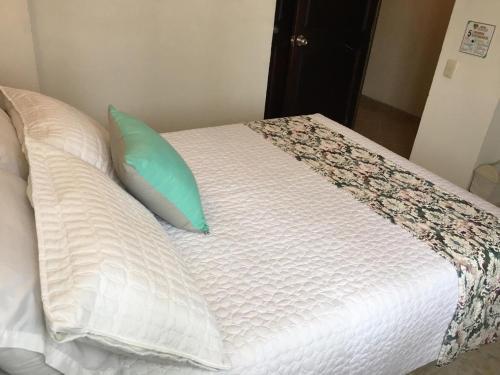 Foto de una habitación de Hotel Armont