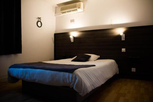 Foto de una habitación de Hôtel Althea - Piscine et Sauna