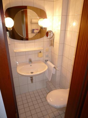 Foto de una habitación de Hotel Garni Zeranka