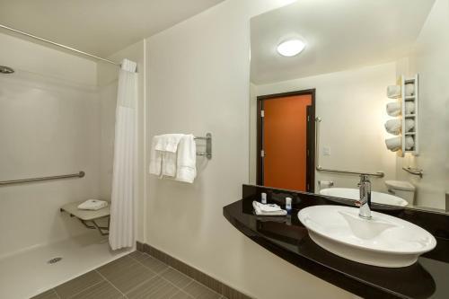 Foto de una habitación de Motel 6 Airdrie