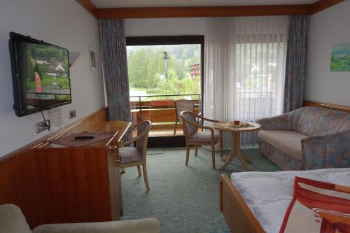 Foto de una habitación de Hotel Hirsch mit Café Klösterle
