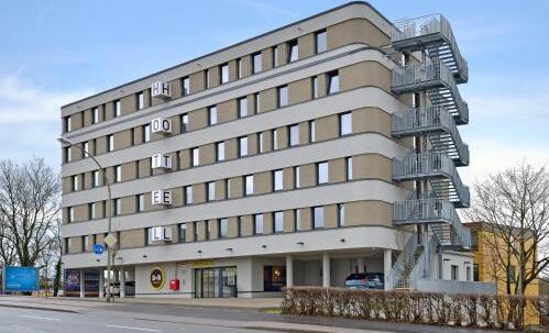 Foto del exterior de B&amp;amp;B Hotel Landshut