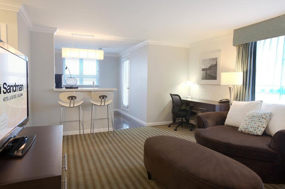 Foto de una habitación de Sandman Hotel &amp;amp; Suites Kelowna