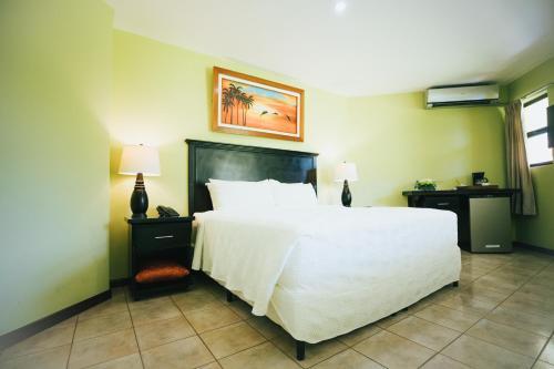 Foto de una habitación de Papagayo Golden Palms Beachfront Hotel