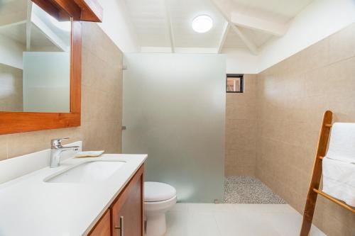 Foto de una habitación de Cafe Playa Negra Hotel