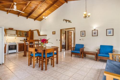 Foto de una habitación de Guacamaya Lodge