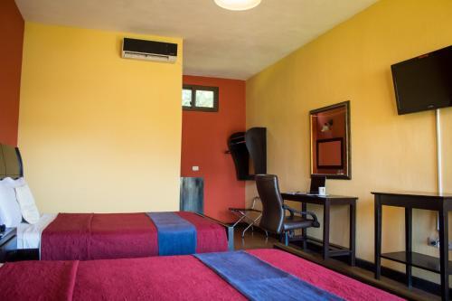 Photo – Grand Caporal Hotel