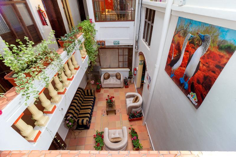 Foto general de Friends Hotel &amp;amp; Rooftop by DOT Tradition