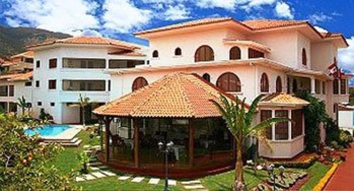 Foto general de AVANTI HOTEL &amp;amp; CONVENTION CENTER