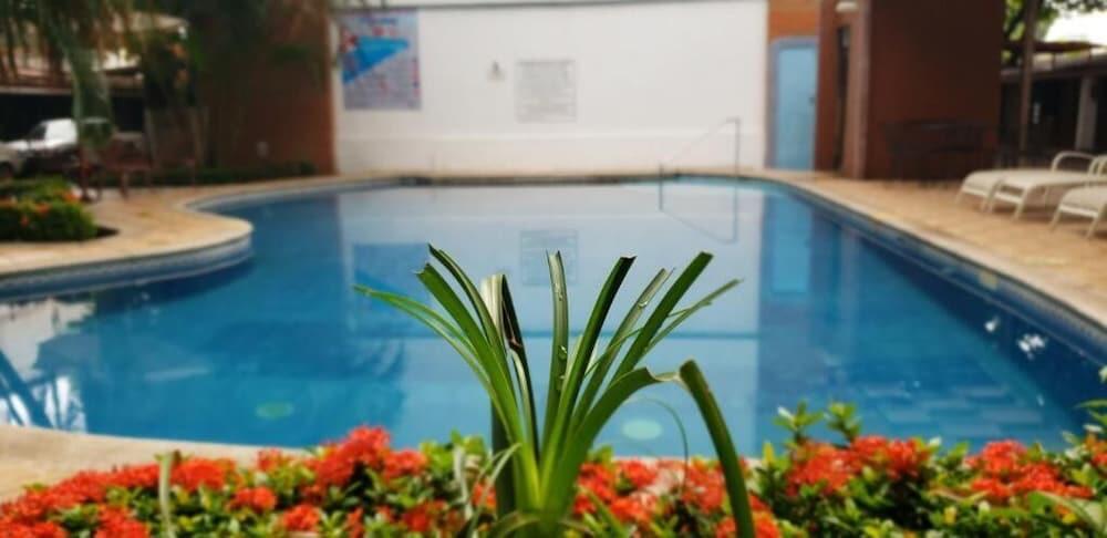 Foto de los servicios de Hotel El Rancho