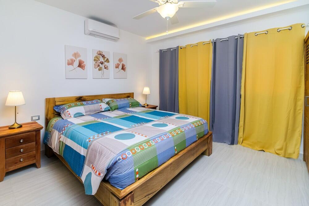 Foto general de NICOLE APARTHOTEL