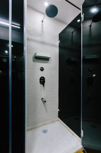 Foto de una habitación de Lisbon South Hostel