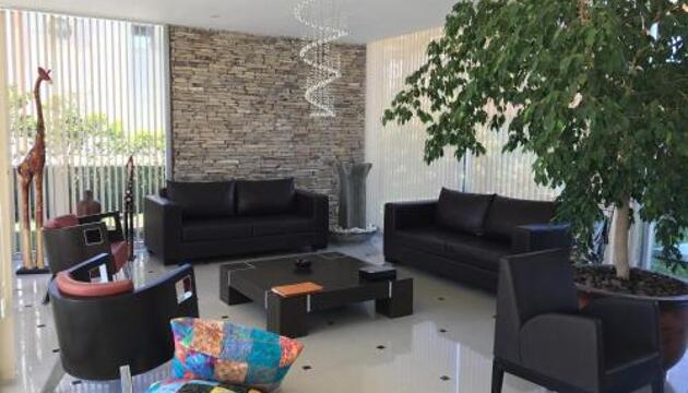 Foto de Apartamentos La Mirage