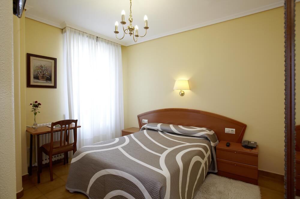 Foto de una habitación de Hotel Pantón