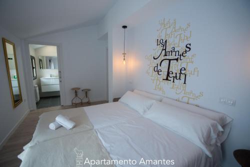 Foto de una habitación de Apartamentos Plaza del Torico Teruel
