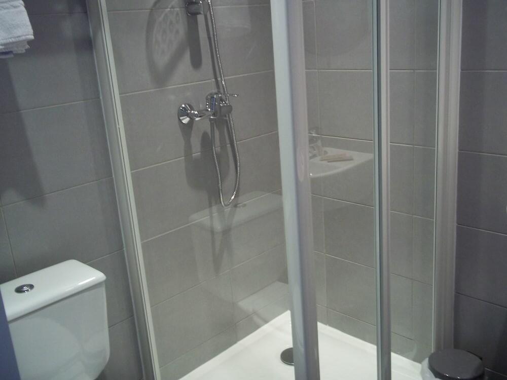 Foto del baño de Hôtel Belazur
