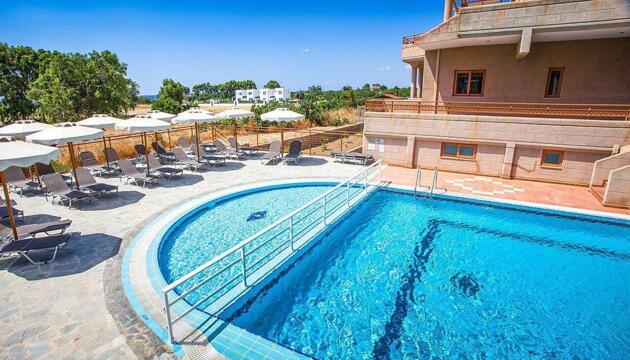 Foto de Ledras Beach Hotel