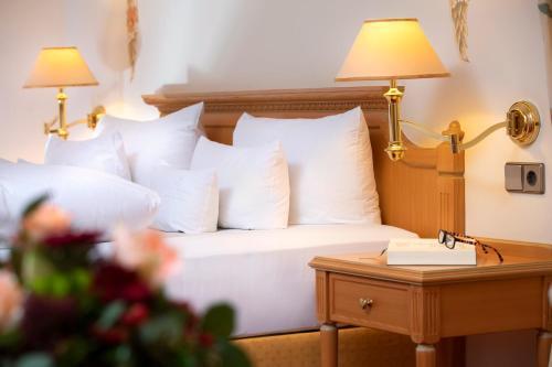 Foto de una habitación de Hotel Engel Obertal