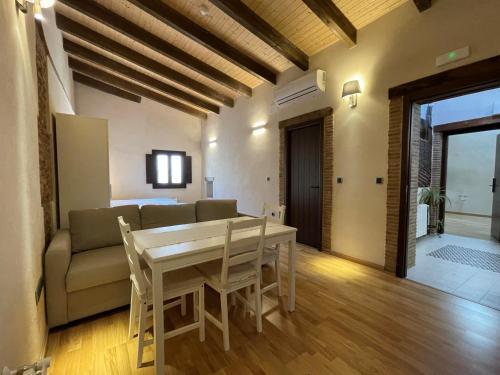 Foto de una habitación de APARTAMENTOS RURALES POSADA DE LLERENA