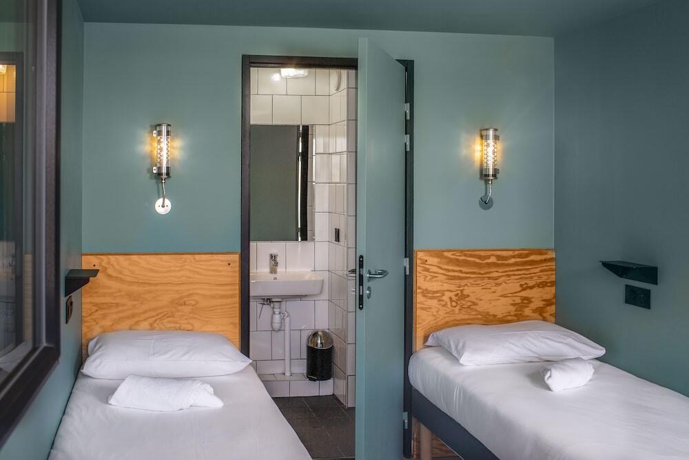 Foto de una habitación de Hotel Eklo Bordeaux Centre Bastide