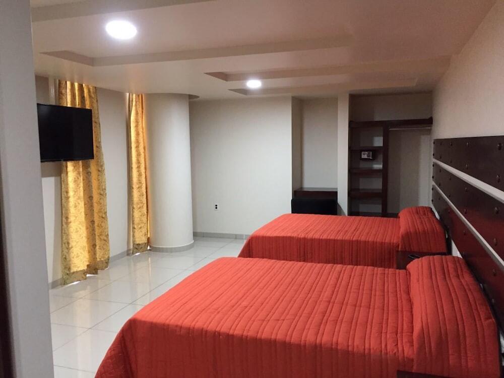 Photo – Hotel Inglés
