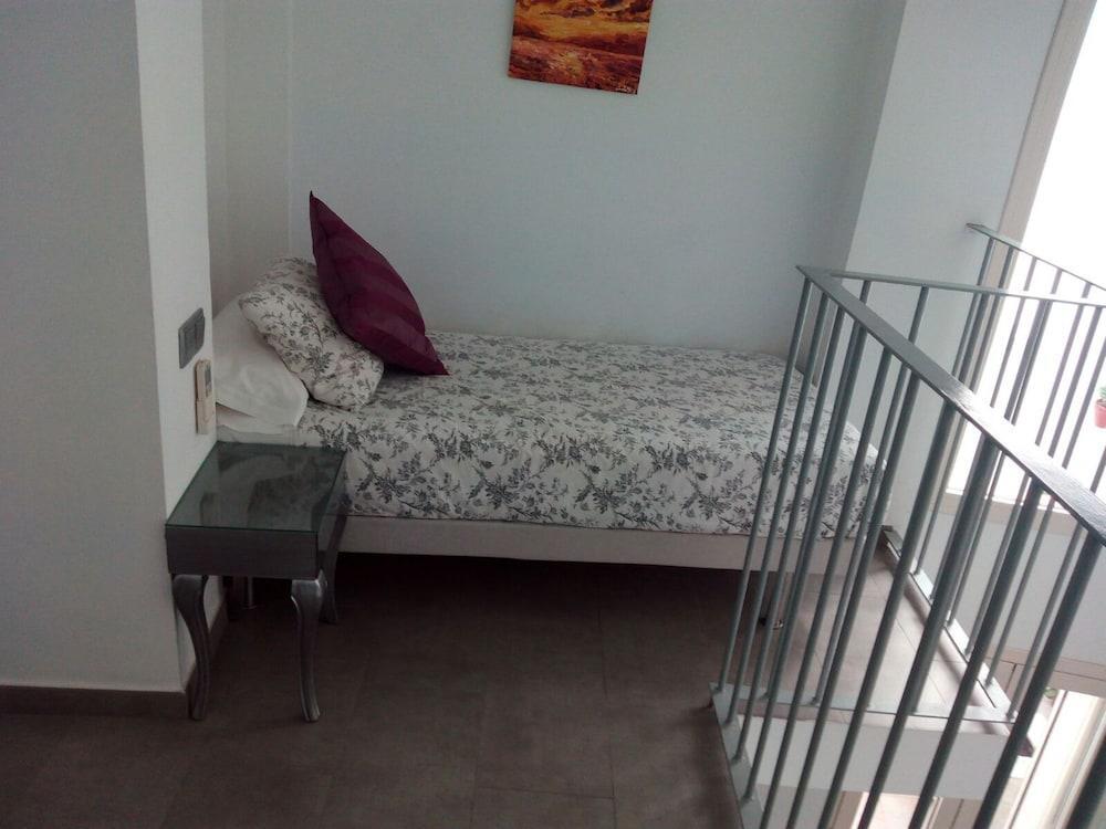 Foto de una habitación de Hotel Palacio Alcázar