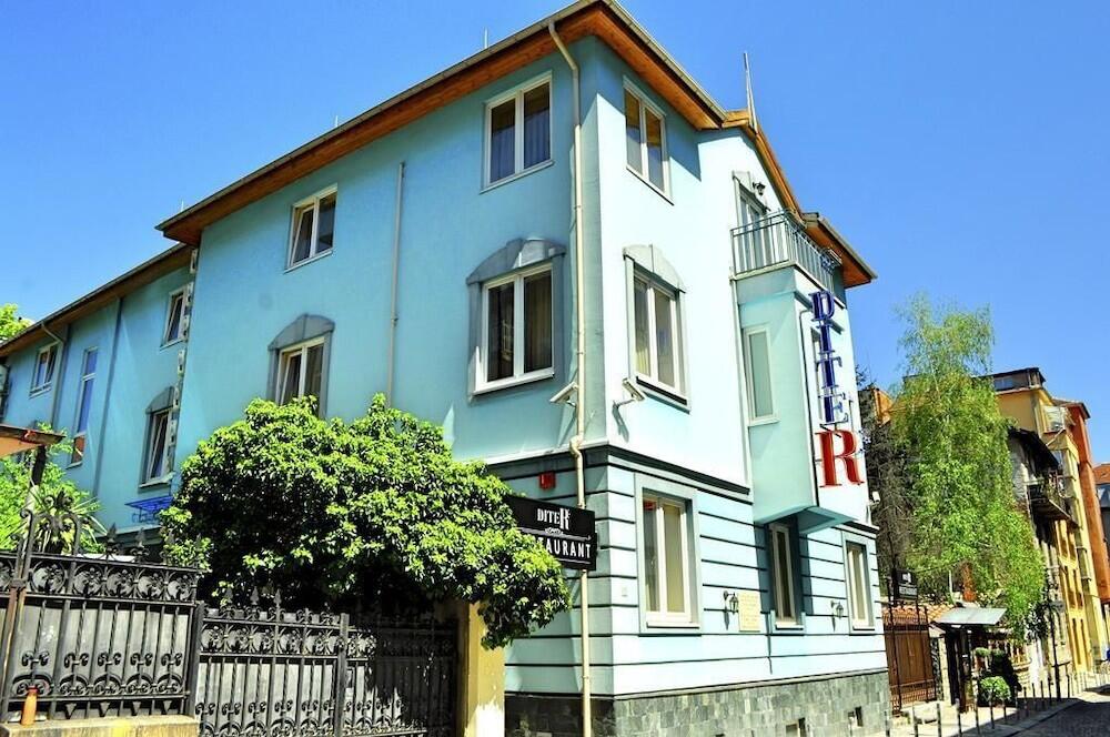 Foto del exterior de DITER Hotel