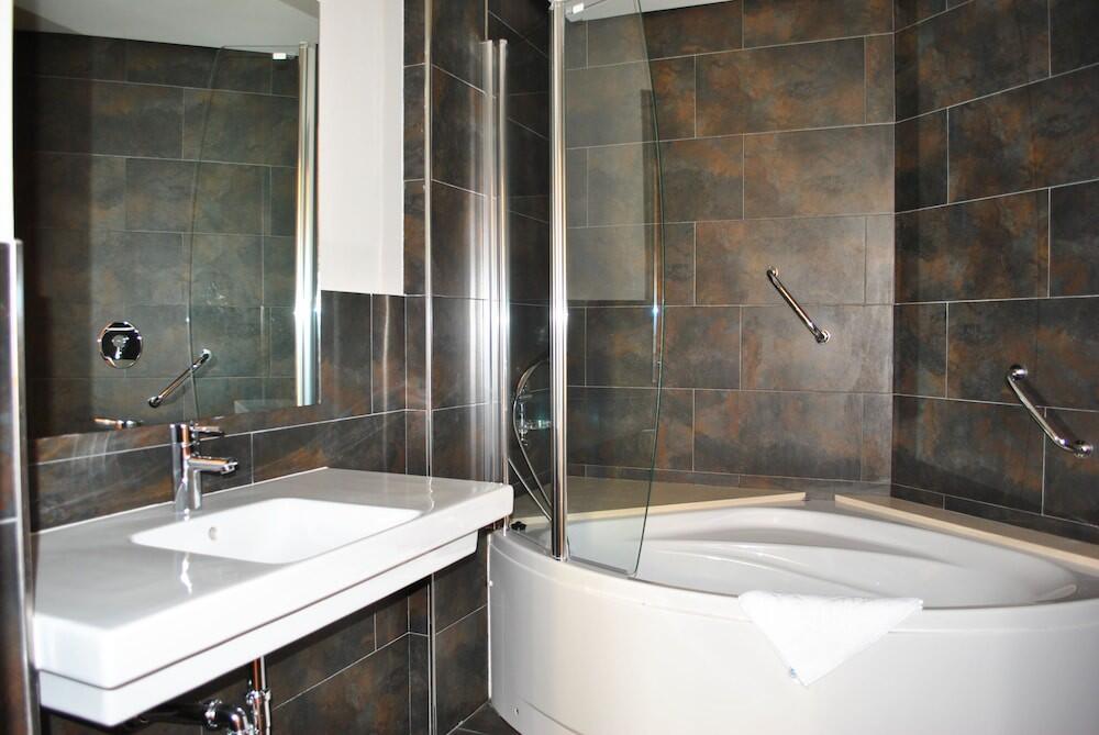 Foto del baño de Apartamentos Maritimo Ris