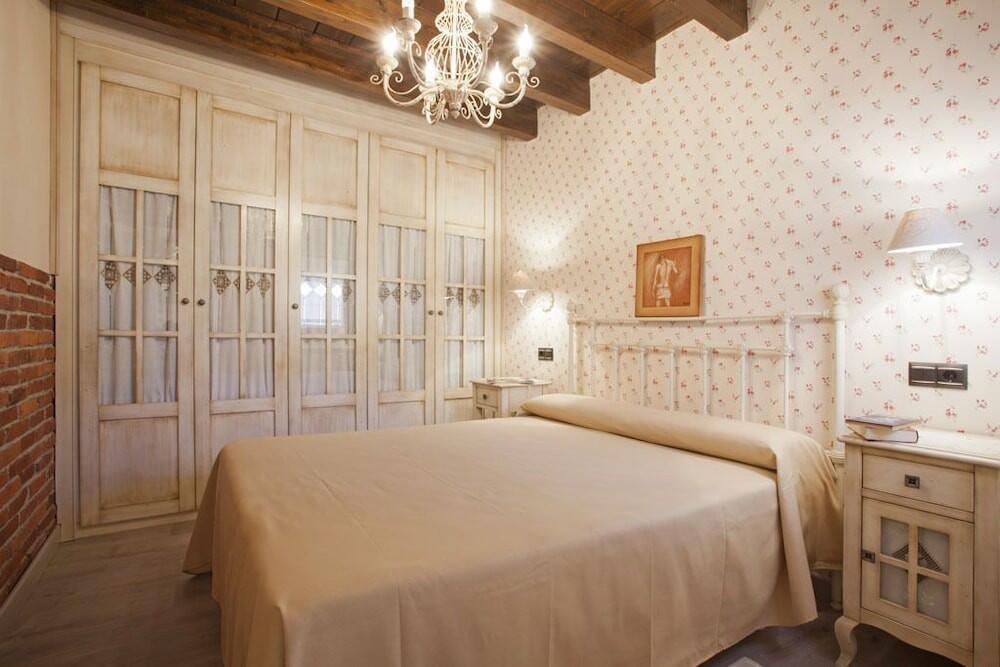 Foto de una habitación de Apartamentos El Aramo Asturias