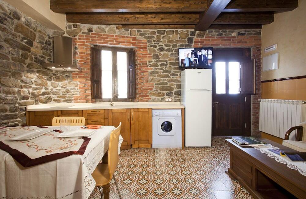 Foto de una habitación de Apartamentos El Aramo Asturias