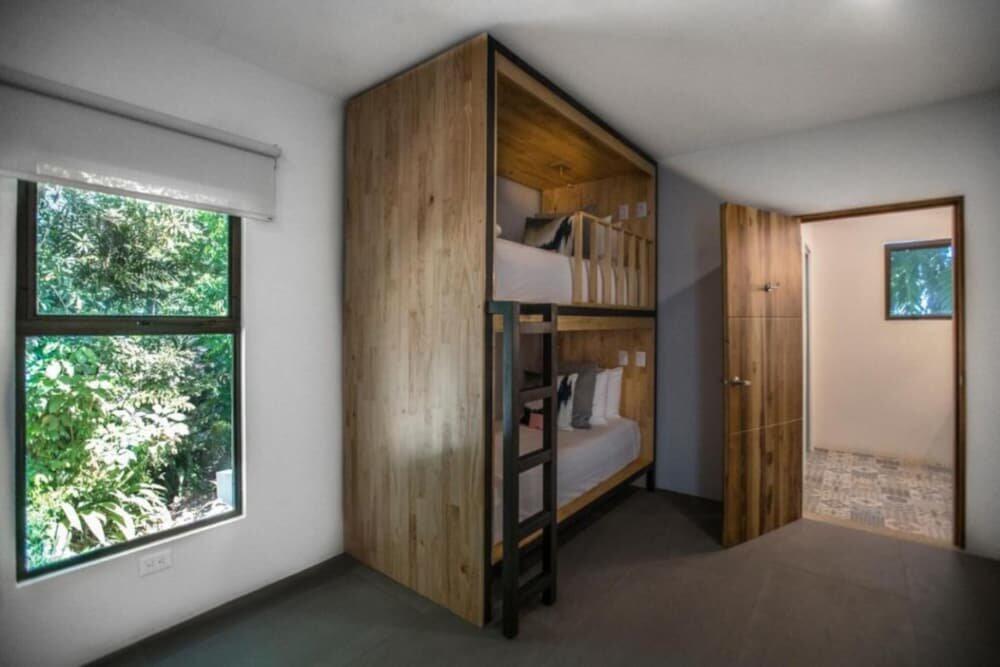 Foto de una habitación de Nya Hotel