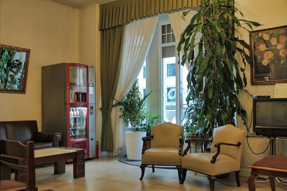 Foto de las zonas nobles de Hostal Excelsior