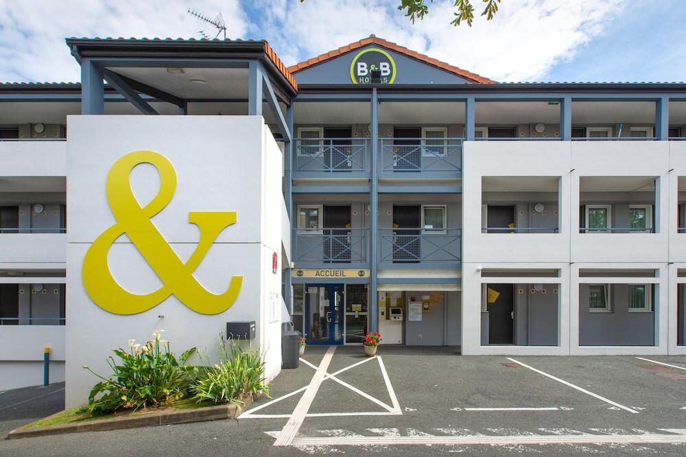 Foto del exterior de B&amp;amp;B Hotel Bayonne