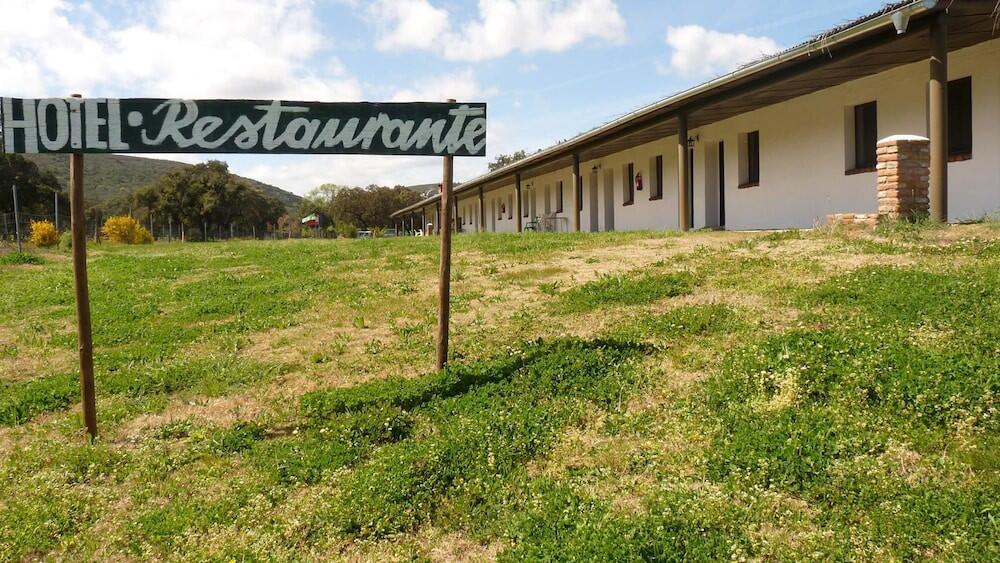 Foto del exterior de Hotel rural Puerta de Monfragüe