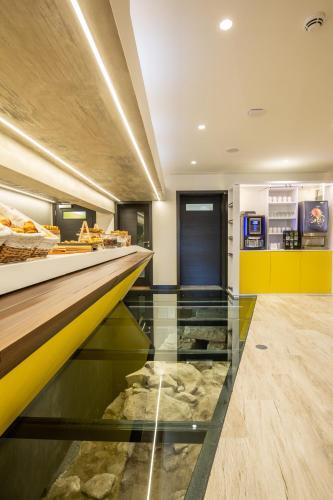Foto de restauración de Hotel ibis Styles Chaves