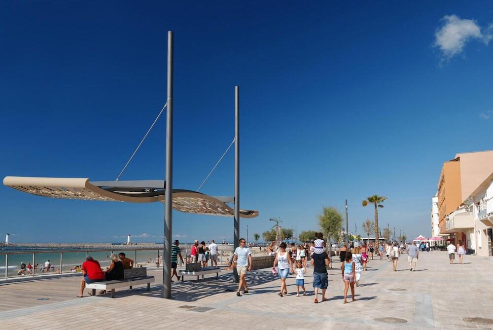 Foto del entorno de Lagrange Grand Bleu Vacances – Résidence Les Pescalunes