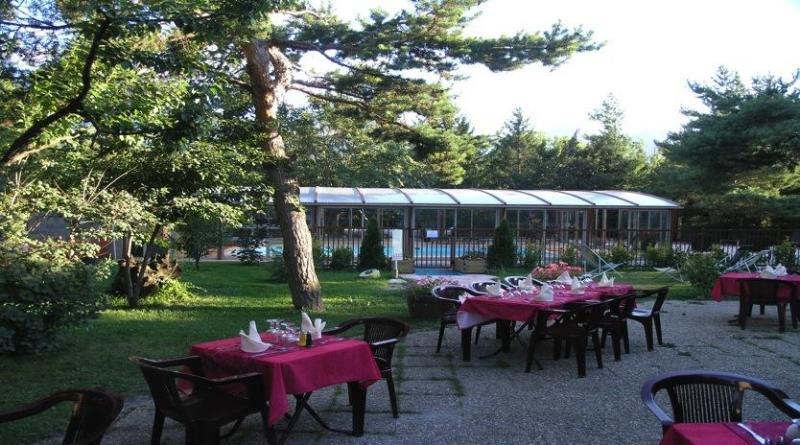 Foto general de Logis Hotel-Restaurant Spa Le Lac